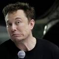 Elon Musk: "สินค้าแอปเปิลไม่ได้ทำให้คนตื่นเต้น จนต้องรีบอยากมีอยากได้อีกแล้ว"