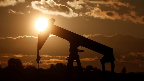 น้ำมันดิบเบรนท์ (Brent Crude)ราคาเกิน 68 ดอลลาร์ต่อ 1 บาร์เรลเป็นครั้งแรกตั้งแต่เดือนพฤษภาคม 2015