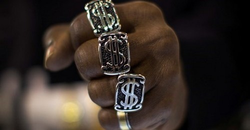 คาดสหรัฐตอบโต้หลังรัสเซียกับจีน แนะกลุ่ม BRICS ลดการใช้เงินดอลล่าร์ในการค้า