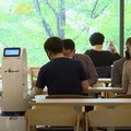คาเฟ่เกาหลีใช้ “หุ่นยนต์บาริสต้า” รับ-ชง-เสิร์ฟกาแฟ รวดเร็วว่องไว 7 นาทีทำได้ 6 แก้ว 